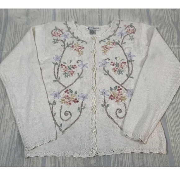 Vintage PARIS SMITH L cream Embroidered Cottagecore coquette Sweater cardigan - Picture 11 of 15